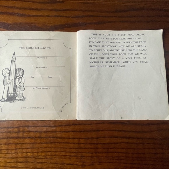 The Night Before Christmas Record and Book 45 RPM 7” w/ A Visit from St Nick bk - Picture 11 of 12